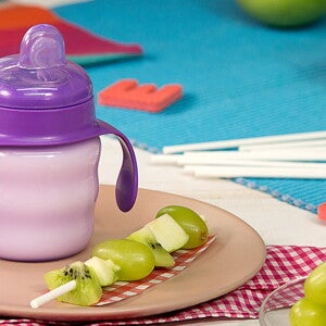 PINCHOS DE FRUTA CON NAN® OPTIPRO® 3 DESARROLLO
