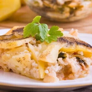 Enchiladas de queso y Jugo de frutas con chía Enchiladas de queso y Jugo de frutas con chía