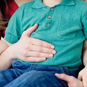 Intolerancia a la lactosa en niños: sus síntomas y cómo tratarla