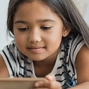 El equilibrio entre tecnología y salud para los niños El equilibrio entre tecnología y salud para los niños