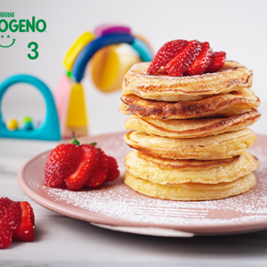 Pancakes de fresa NESTOGENO® 3