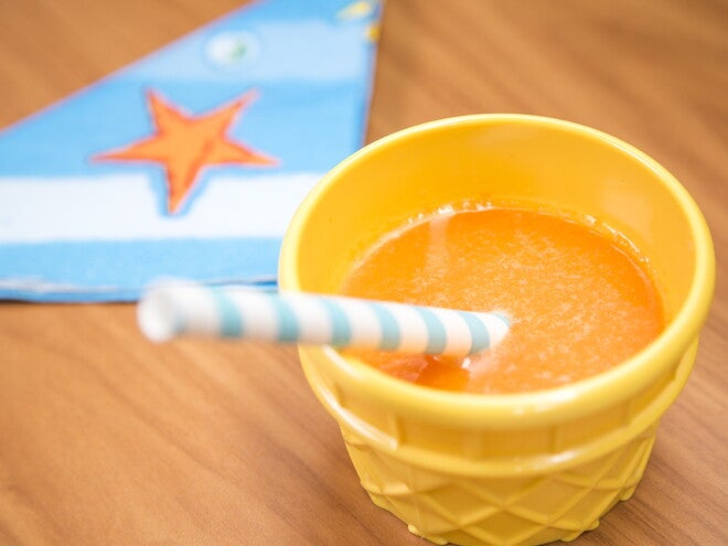 BATIDO DE NARANJA Y ZANAHORIA CON NESTUM® CERELAC BATIDO DE NARANJA Y ZANAHORIA CON NESTUM® CERELAC