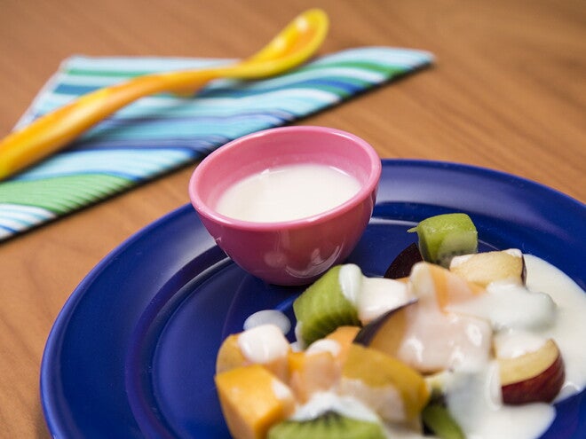 ENSALADAS DE FRUTAS MIXTA CON NESTUM® VAINILLA ENSALADAS DE FRUTAS MIXTA CON NESTUM® VAINILLA