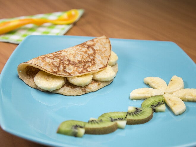 MINICREPES DE BANANO CON NESTUM® TRIGO FRUTAS MINICREPES DE BANANO CON NESTUM® TRIGO FRUTAS