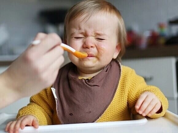 Consejos para alimentar a niños quisquillosos con las comidas Cómo alimentar a niños delicados con las comidas.